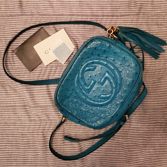 [SOLD] Gucci ostrich camera bag - Picture 3 of 6